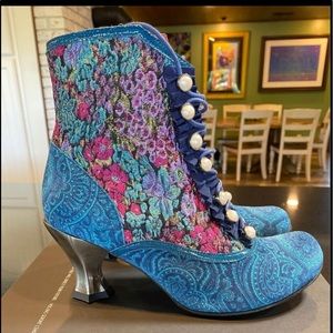 John Fluevog Preti Laceup Baroque Boot 8.5